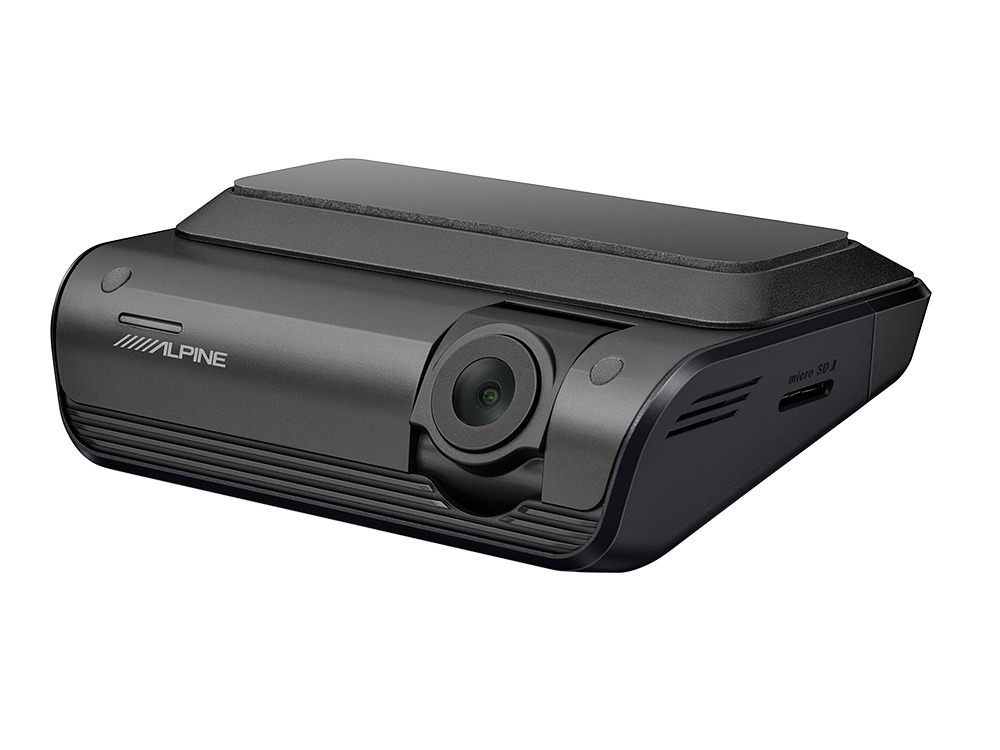 Alpine DVR-Q1000_1